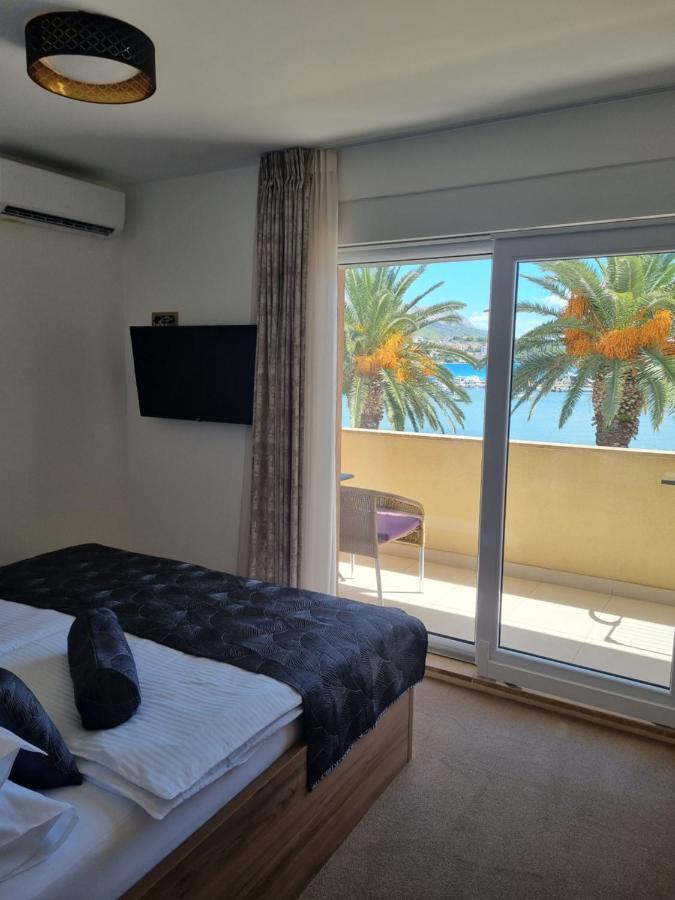 Rooms & Apartments Toni Stobreč 外观 照片